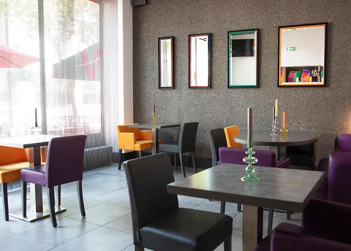 Porte de Versailles Hotel Paris